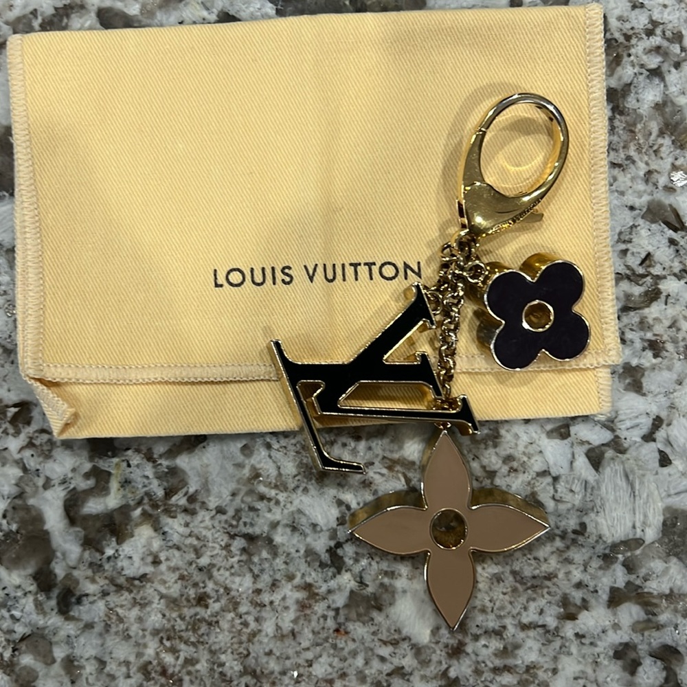 Louis Vuitton key chain or charm with dust bag